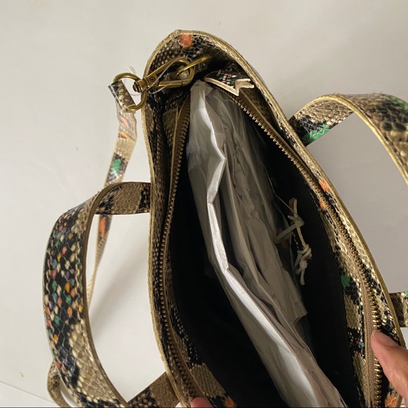 Madewell Transport Crossbody Snake Zip Top New - Picture 4 of 12